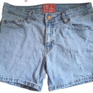 Vintage Levi's Distressed Stretch Mom Jean Shorts, Misses 12
